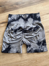 GREY TYE DYE BIKER SHORTS